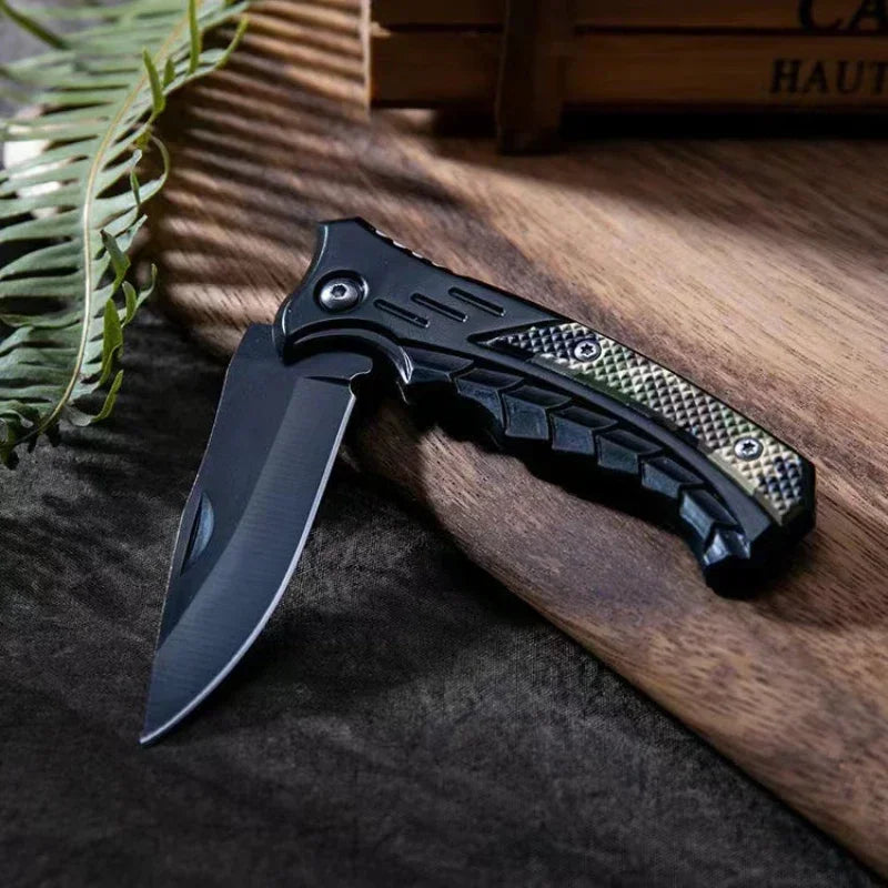 Stainless steel outdoor folding knife, mountaineering, self-defense, self-defense, portable high-hardness pocket knife