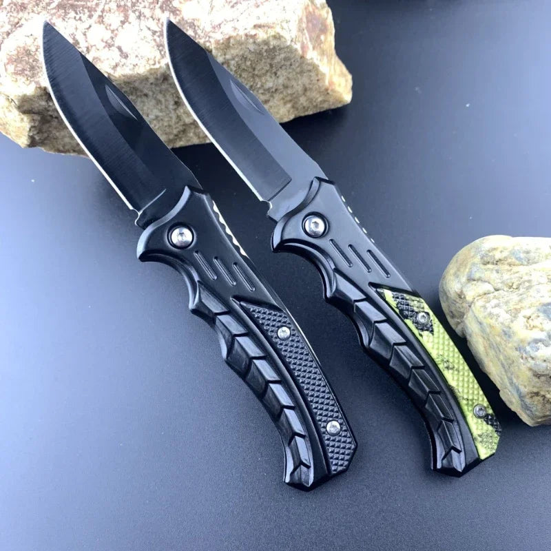 Stainless steel outdoor folding knife, mountaineering, self-defense, self-defense, portable high-hardness pocket knife