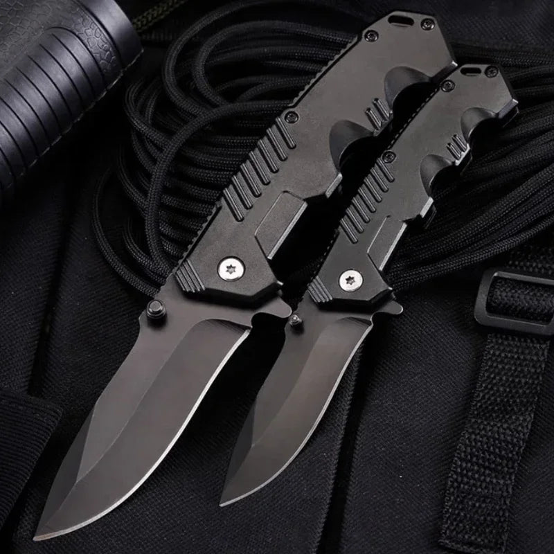 Outdoor black stainless steel folding knife, new mountaineering self-defense pocket knife, high hardness and durability